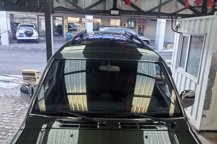 Used Leopaard Q6 2015 2.4L Manual 4x4 Excellence Edition
