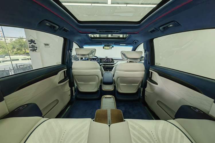 Used Buick GL8 2022 Avenir Avia Four-Seat Prestige Edition
