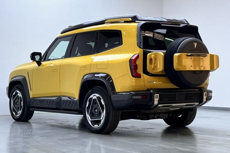 Used  G318 2025 Worry-Free Adventure Edition Four-Wheel Drive Secret Realm Version