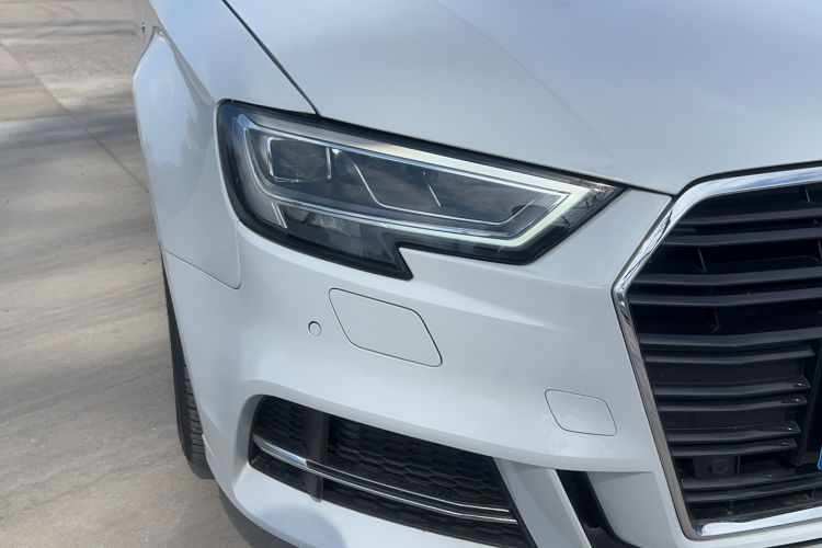 Used Audi A3 2019 Limousine 35 TFSI Fashion Edition China V standard
