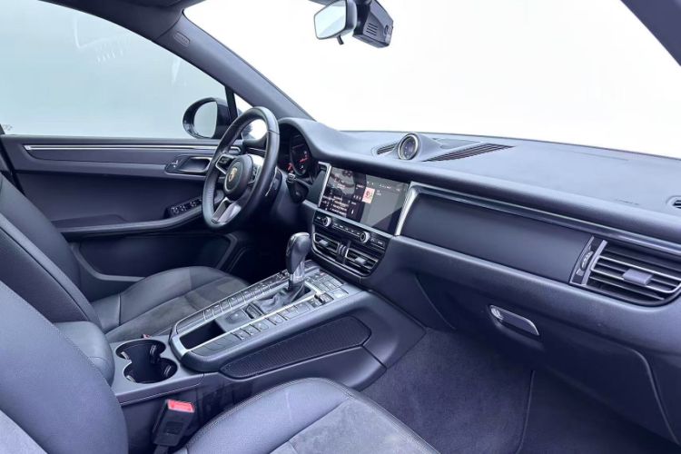 Used Porsche Macan 2021 Macan 2.0T