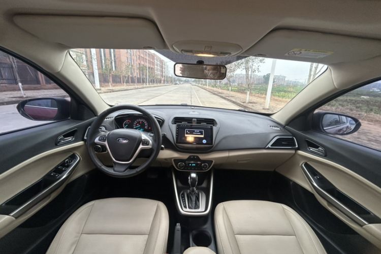 Used Ford Escort 2017 Happiness Edition 1.5L Automatic Fashion Version
