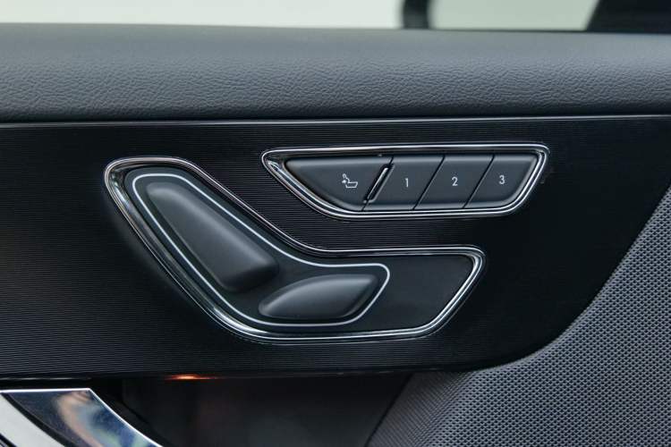 Used Lincoln Corsair 2022 2.0T Two-Wheel Drive Luxury Edition