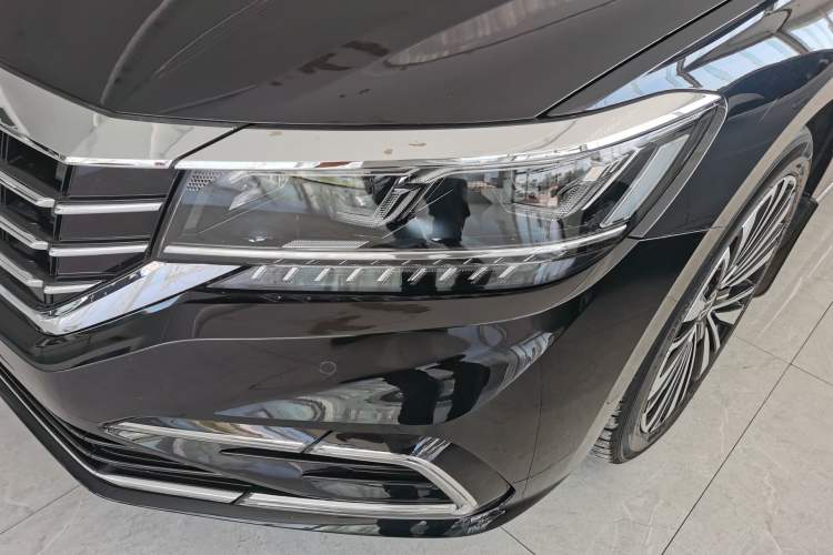 Used Volkswagen Passat 2021 330TSI Luxury Edition
