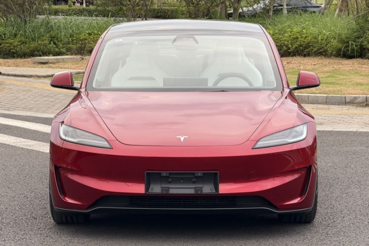Used Tesla Model 3 2024 High-Performance All-Wheel-Drive Version
