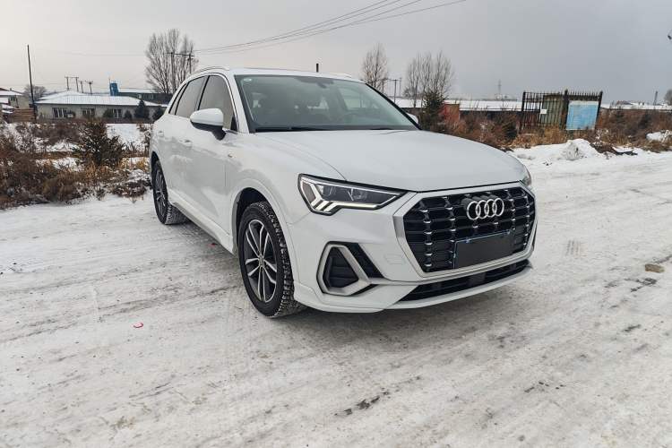 Used Audi Q3 2020 35 TFSI Ambition Dynamic Edition
