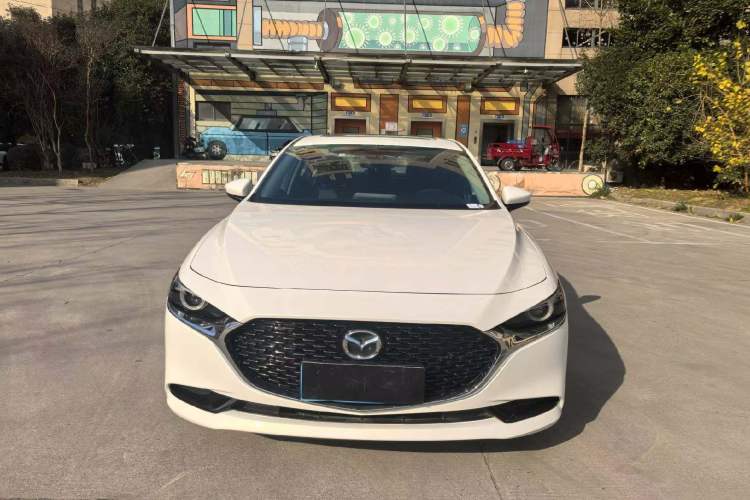 Used Mazda Mazda 3 Axela 2021 2.0L Automatic ZhiXuan Edition
