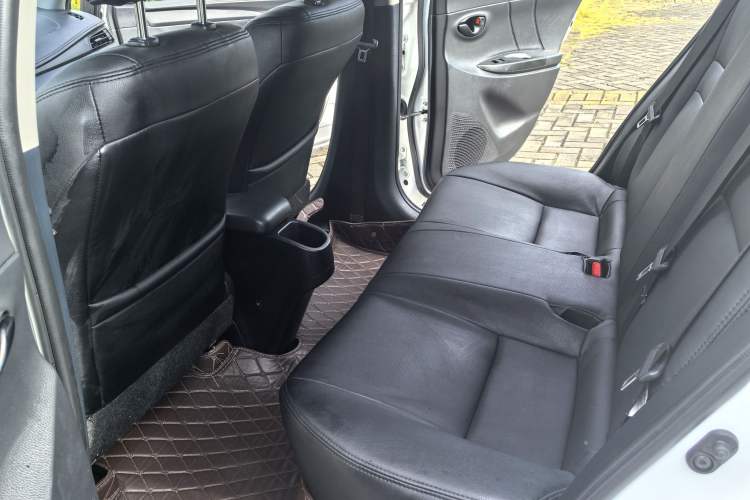 Used Toyota YARiS L 2021 1.5L CVT Leading Edition