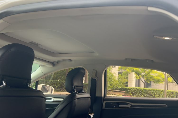 Used Ford Mondeo 2013 2.0L GTDi 200 Fashion Edition
