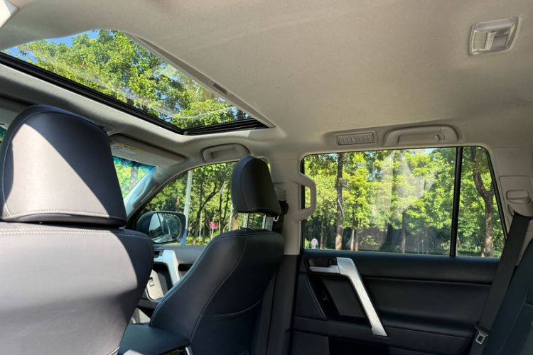 Used Toyota Prado 2018 3.5L Automatic TX
