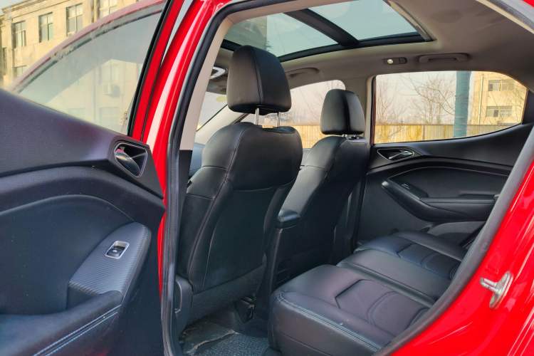 Used BYD Yuan New Energy 2018 EV360 Smart Connect Cool Edition