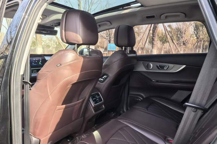 Used Chery Tiggo 8 PRO 2022 290T Two-Wheel Drive Haohan Edition 5 Seats
