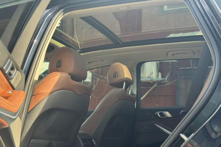 Used BMW X5 2020 xDrive40i M Sport Package
