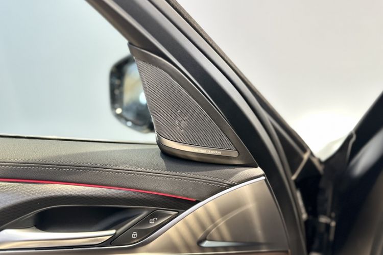 Used BMW 5 Series 2022 Restyled 540i Luxury Edition M Sport Package
