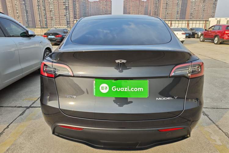 Used Tesla Model Y 2024 Long-Range All-Wheel-Drive Version
