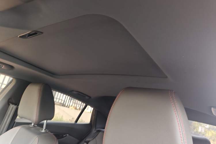 Used Dongfeng Aeolus Yixuan 2020 230T Automatic Glare-Proof Dark Knight Edition