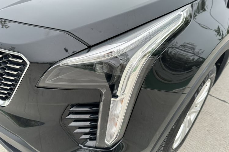 Used Cadillac XT4 2021 28T Two-Wheel Drive Tech Edition
