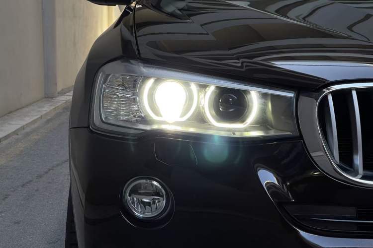 Used BMW X3 2014 xDrive28i Leading Model