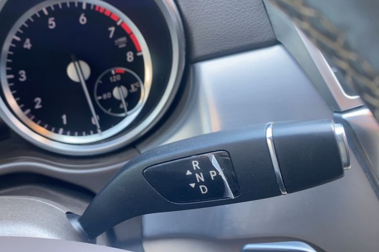 Used Mercedes-Benz M-Class 2014 ML 320 4MATIC