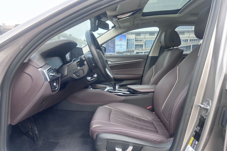 Used BMW 5 Series New Energy 2020 Mileage Upgrade Version 530Le Luxury Package
