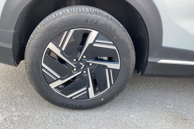 Used Wuling Xingguang S 2025 Model, 130km Leading Edition