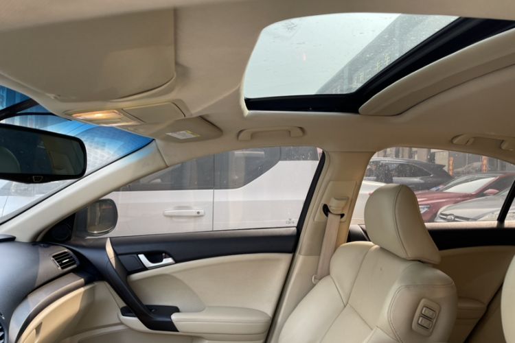 Used Honda Spirior 2013 2.4L Luxury Edition
