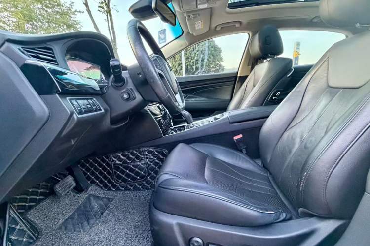 Used Geely Auto Emgrand GT 2015 1.8T Flagship Model