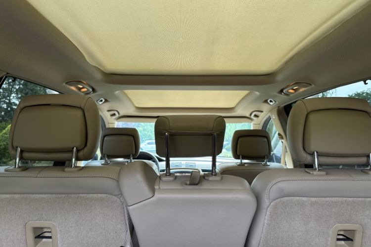 Used Mercedes-Benz R-Class 2017 R 320 4MATIC Business Edition Prestige Model