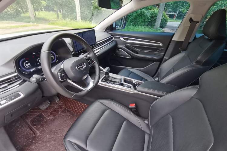 Used Geely Auto Emgrand 2023 4th Generation Champion Edition 1.5L CVT Luxury Model