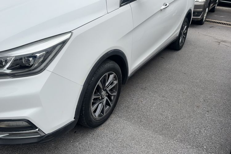 Used Baojun 730 2017 1.5T Manual Prestige Version 7 Seats
