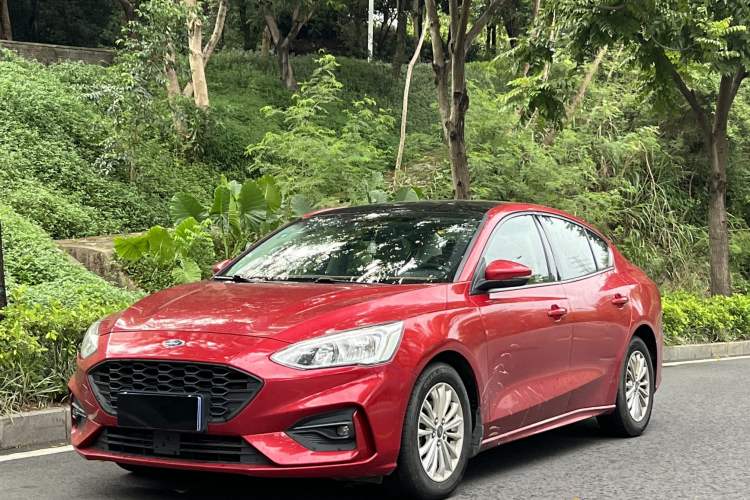 Used Ford Focus 2020 Sedan EcoBoost 180 Automatic Trend Edition
