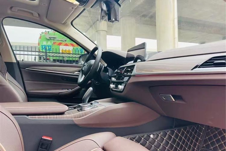 Used BMW 5 Series 2020 530Li Luxury Edition Premium Package
