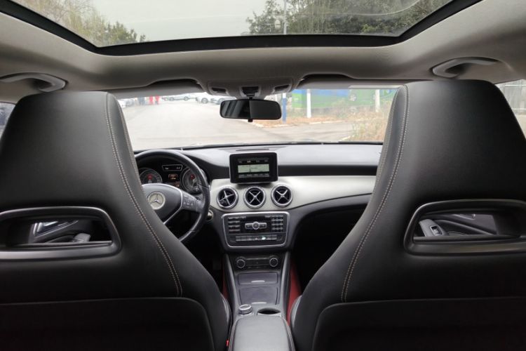 Used Mercedes-Benz GLA 2015 GLA 200 Fashion Model