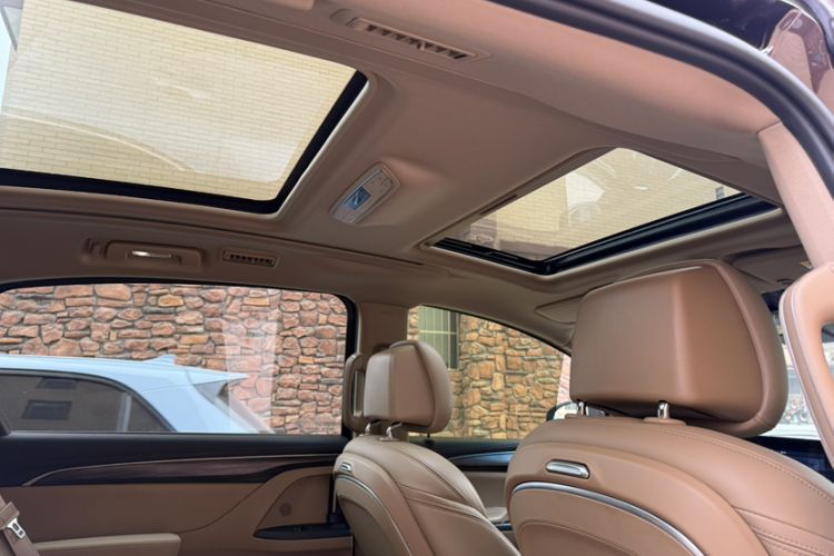 Used Buick GL8 2020 ES Land Cruiser 653T Flagship Model