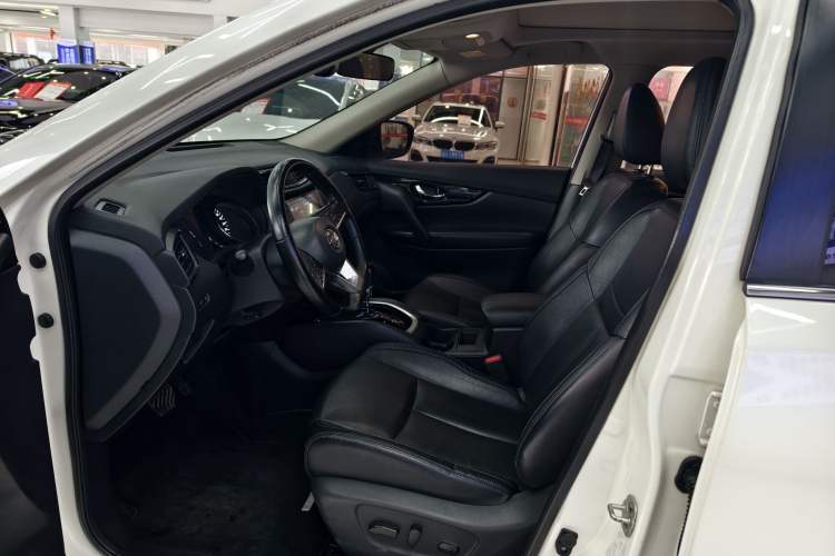 Used Nissan X-Trail 2019 2.0L CVT Smart Connect Comfort Edition 2WD