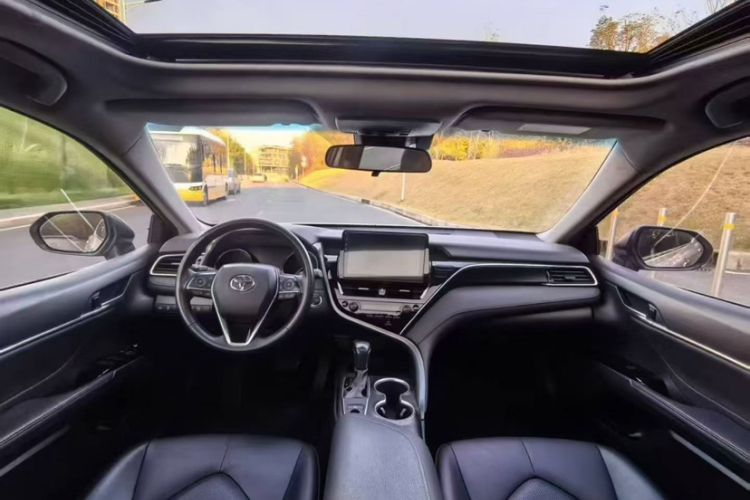 Used Toyota Camry 2021 2.0G Luxury Edition