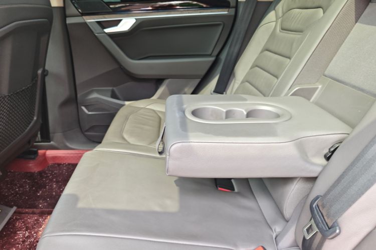 Used Volkswagen Touareg 2020 3.0 TSI Luxury Edition China VI
