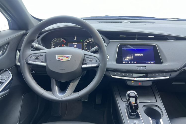 Used Cadillac XT4 2022 28T Two-Wheel Drive Fashion Edition