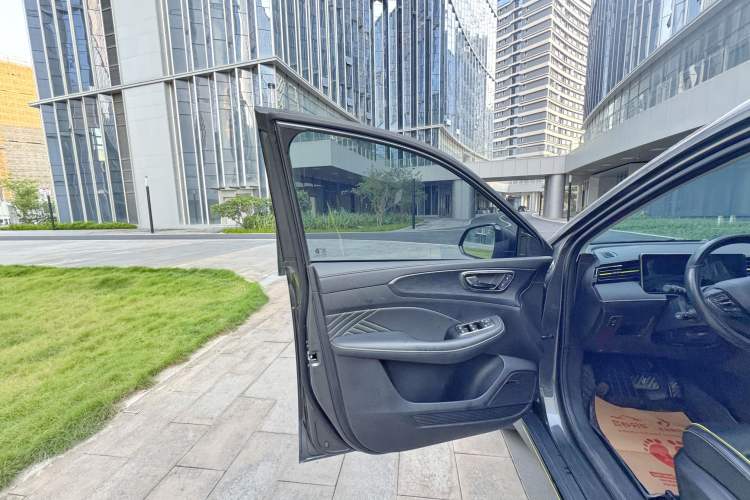 Used Roewe RX5 2021 PLUS 330TGI Automatic National Trend Intelligent Deluxe Edition
