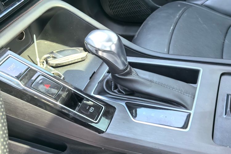 Used Roewe i5 2023 1.5L CVT Luxury Edition
