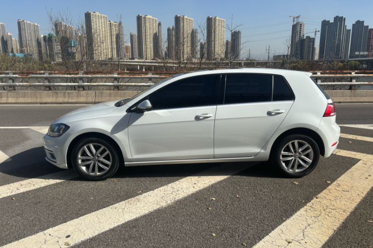 Used Volkswagen Golf 2018 230TSI Automatic Comfort Model