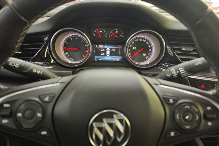 Used Buick Regal 2019 20T Elite Version China VI Standard