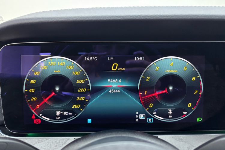 Used Mercedes-Benz E-Class 2022 Revised Version E 300 L Sporty and Stylish Edition
