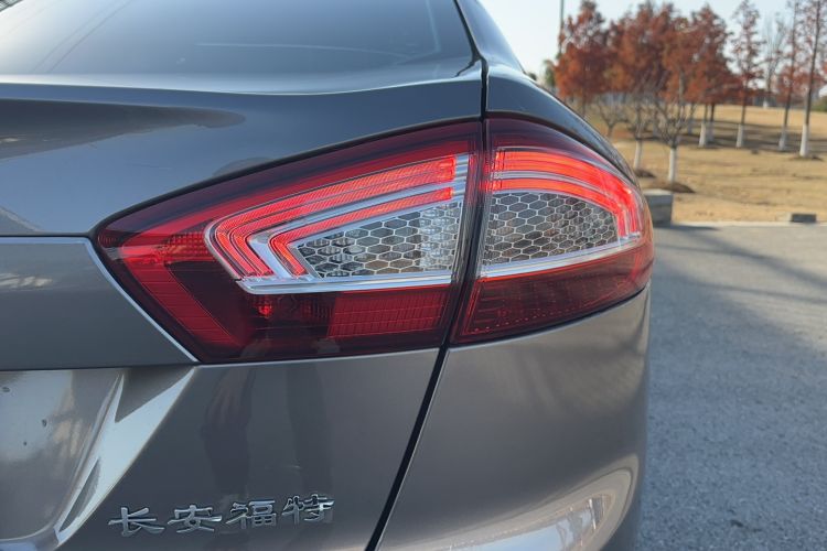 Used Ford Mondeo 2013 2.3L Fashion Edition