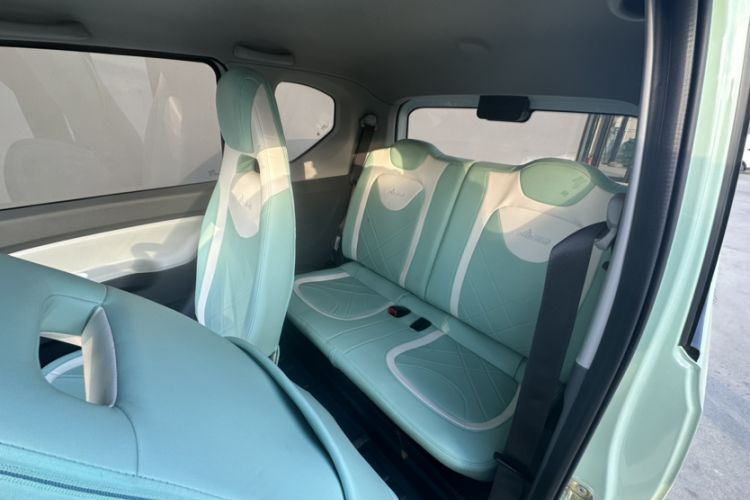 Used Wuling Hongguang MINIEV 2022 Macaron Premium Model – Lithium Ternary Battery
