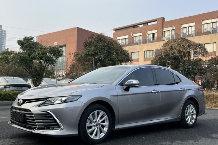 Used Toyota Camry 2021 2.0G Luxury Edition