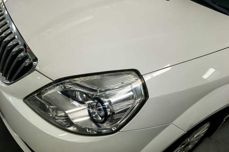 Used Buick Excelle 2015 1.5L Automatic Classic Model
