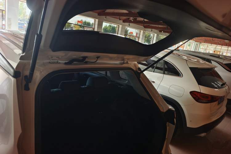 Used Toyota Corolla Cross 2023 2.0L Pioneer Edition
