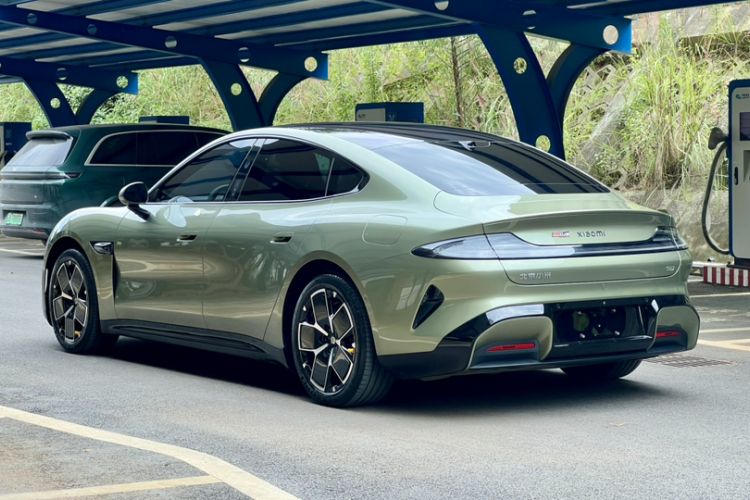 Used  SU7 2024 Rear-Drive Long-Range Intelligent Driving Version
