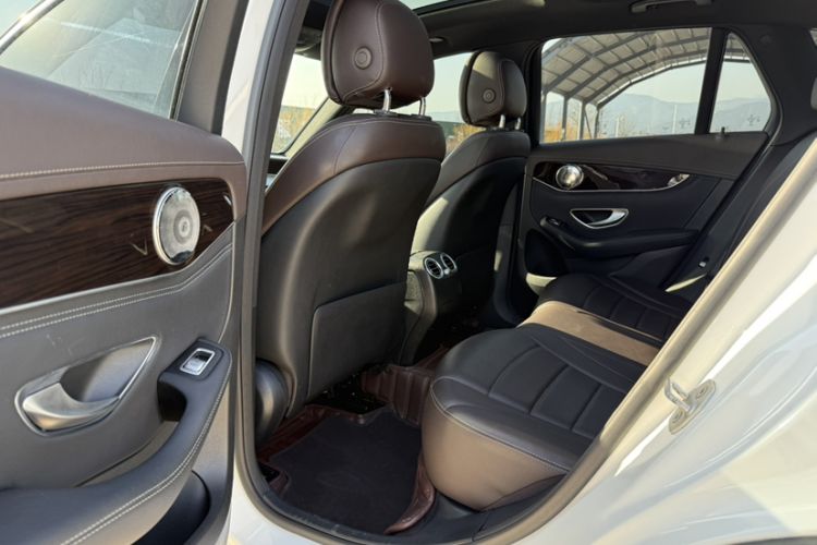 Used Mercedes-Benz GLC 2016 GLC 260 4MATIC Dynamic Edition
